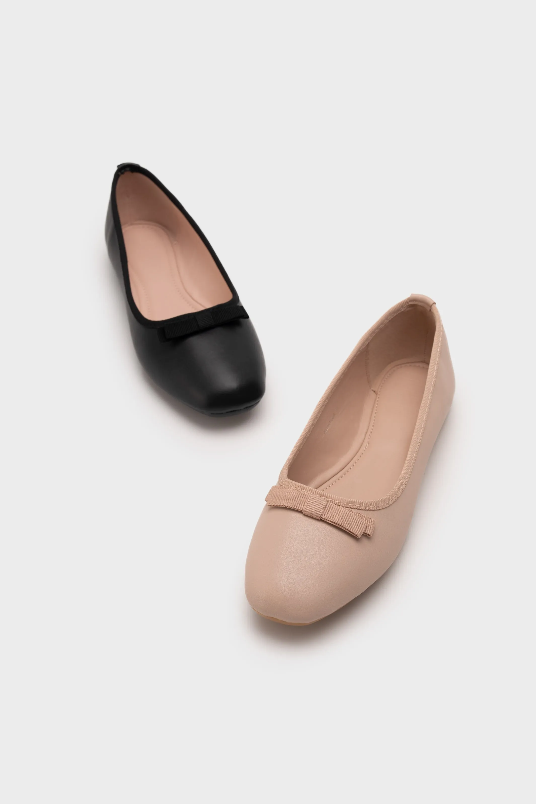 BOW FLAT PUMP