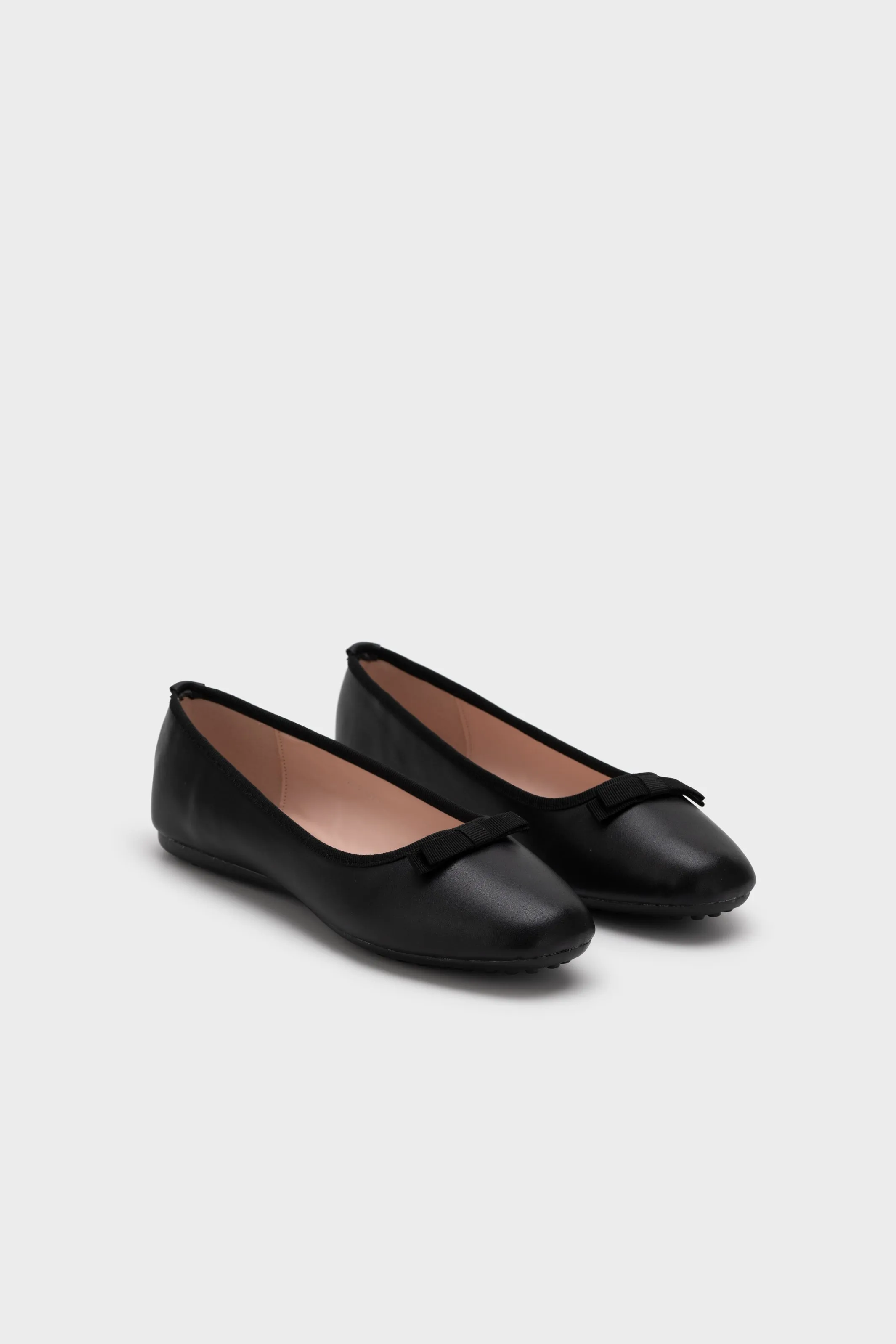 BOW FLAT PUMP
