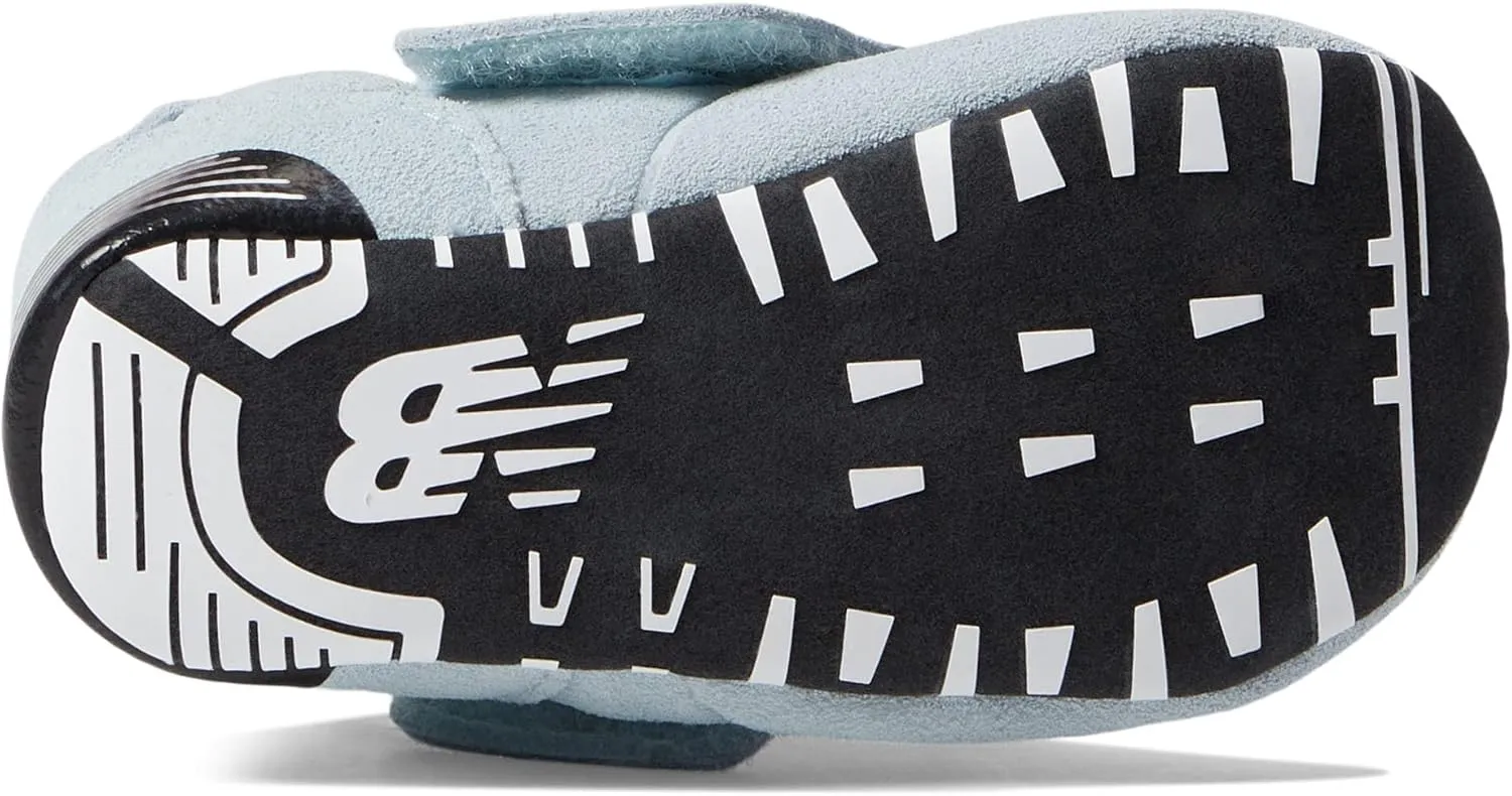 New Balance Unisex-Baby 574 V1 Crib Hook & Loop Sneaker