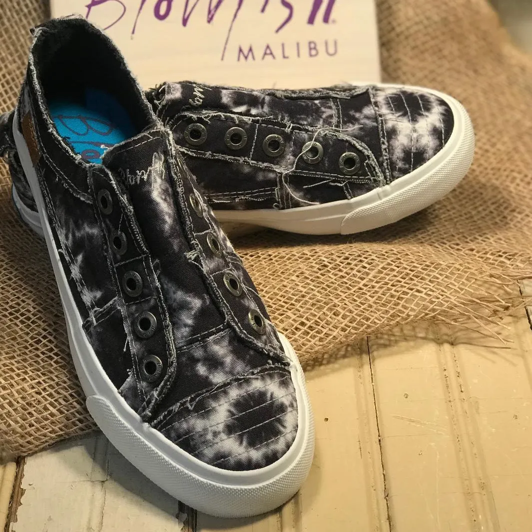 Play Shadow Tie Dye Canvas Slip On Sneaker
