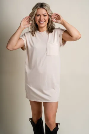 Short sleeve pocket dress natural